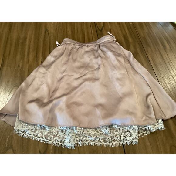 Anthropologie HD in PARIS Champagne Silver Metallic Lace Eyelash Hem Skirt Sz 0 - Picture 14 of 14